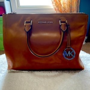 Michael Kors bag